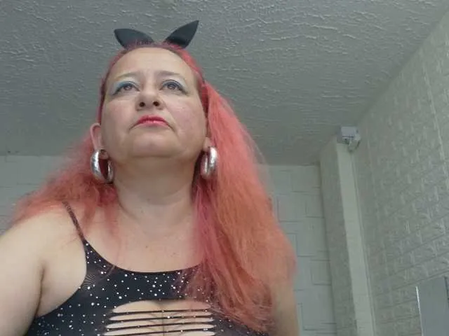 Live sex webcam photo for TianaMorrison #290269830