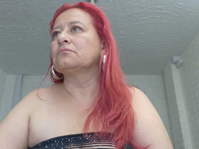 Live sex webcam photo for TianaMorrison #290290724