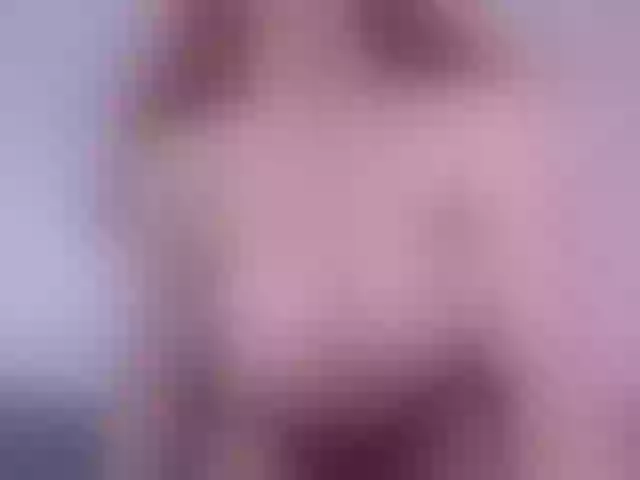 Live sex webcam photo for Tiantii #277610603