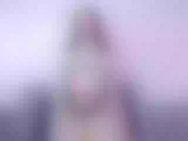 Live sex webcam photo for Tiantii #277714659