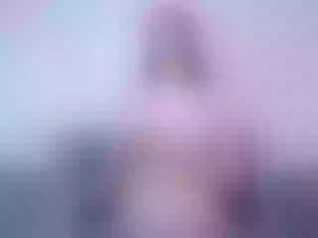 Live sex webcam photo for Tiantii #277733390