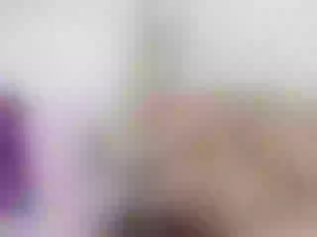 Live sex webcam photo for Tiara- #290330517