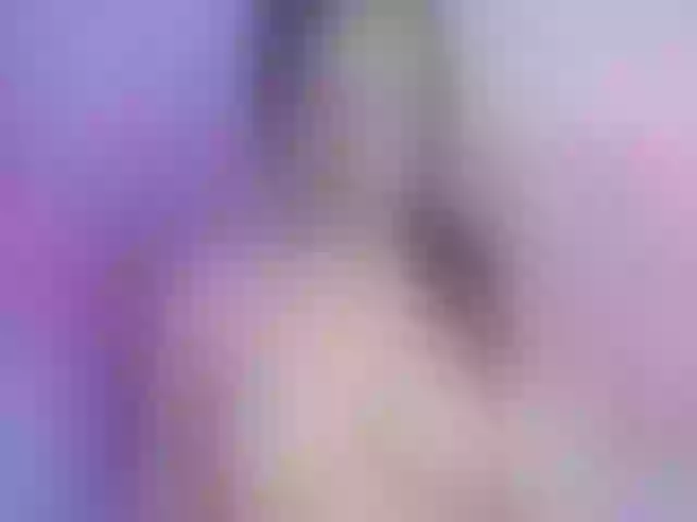 Live sex webcam photo for Tiara- #290733437