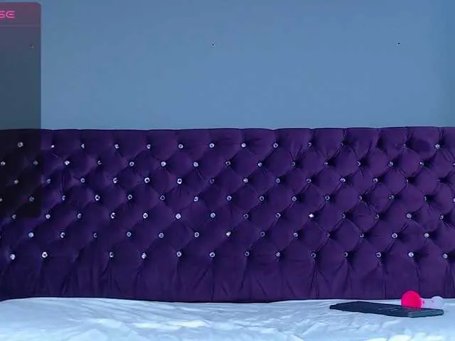 Live sex webcam photo for TiaraArango #278304212