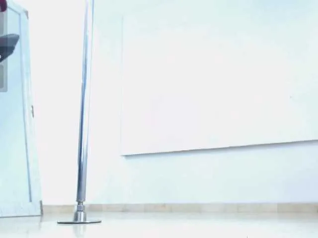 Live sex webcam photo for Tiffany-Baker #291462920