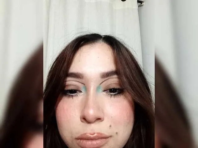 Live sex webcam photo for TiffanyB8 #292224626