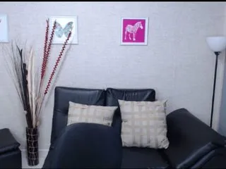 Live sex webcam photo for TiffanyBaker #167940119