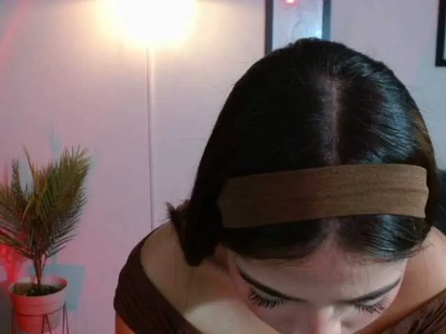 Live sex webcam photo for TiffanyBu #293806550