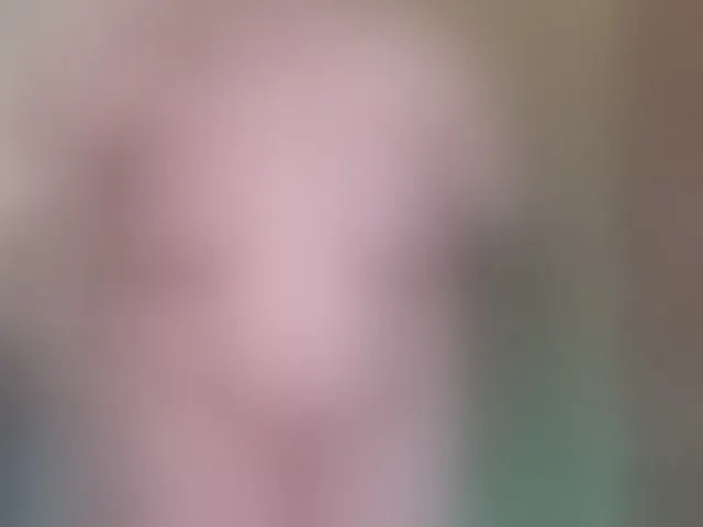 Live sex webcam photo for TiffanyTaboo #293847918
