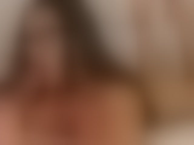 Live sex webcam photo for TiffanyVane #294083021