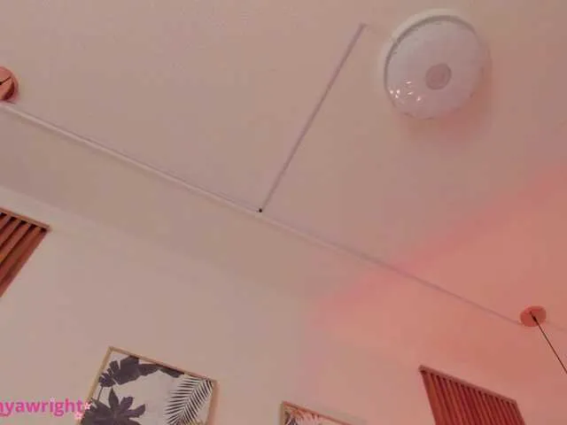 Live sex webcam photo for TiffanyWright #290362351