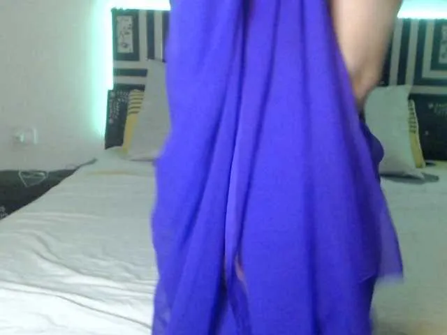 Live sex webcam photo for Tiffanyfiire #276600728