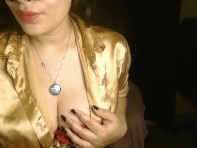 Live sex webcam photo for Tiffanyfiire #291092647