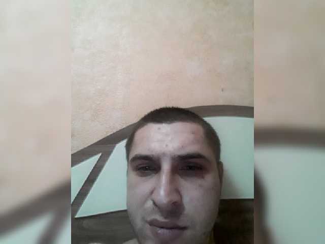 Live sex webcam photo for Tiger42037 #271889311