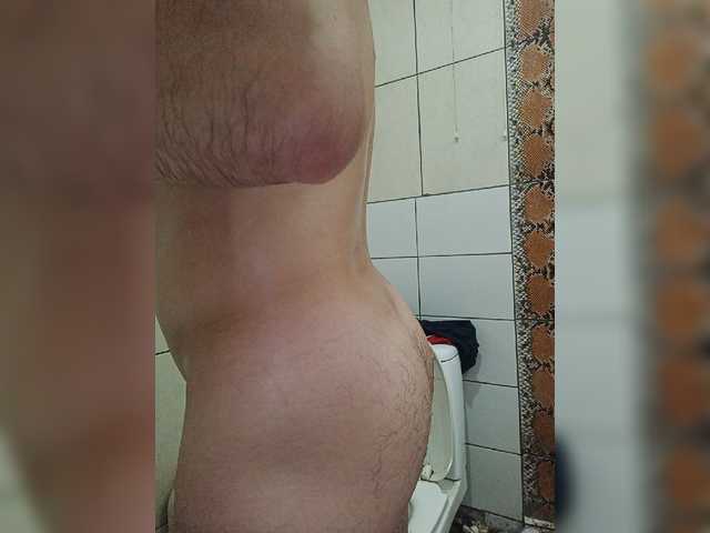 Live sex webcam photo for Tiger42037 #275983155