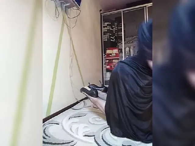 Live sex webcam photo for Tigra82 #277139349