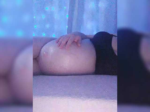 Live sex webcam photo for TigricaCot #292442055