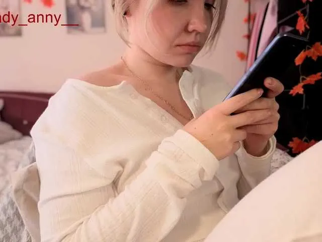 Live sex webcam photo for Tikoffka #291967234