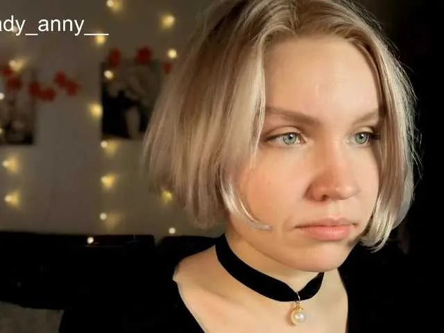 Live sex webcam photo for Tikoffka #292176529