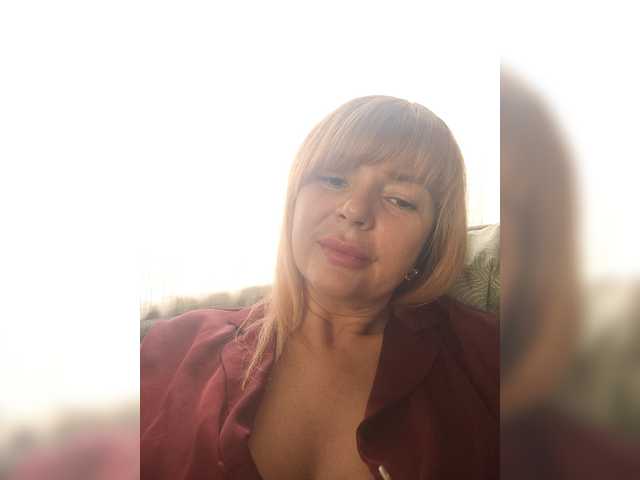 Live sex webcam photo for Tilda-1