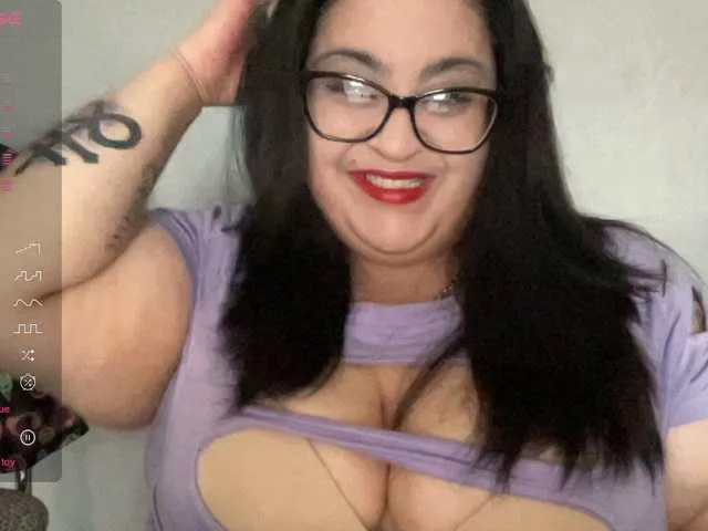 Live sex webcam photo for Tillymarie3390 #277286614