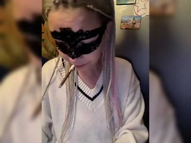 Live sex webcam photo for TilyTily #291740689
