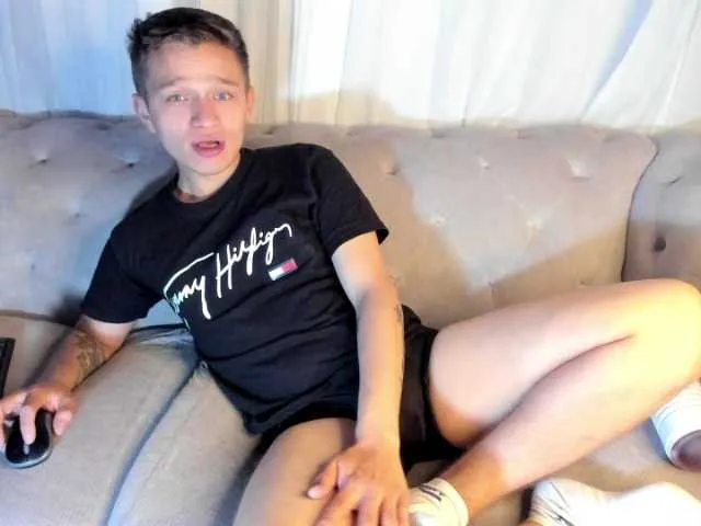 Live sex webcam photo for Tim-Wolf1 #277616072