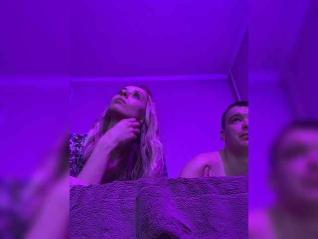 Live sex webcam photo for TimeGameFuck #273076054