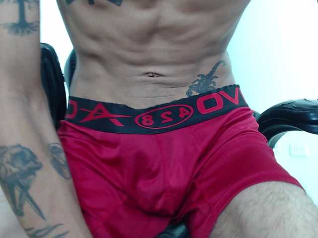 Live sex webcam photo for Timmy-Jamess #275678936