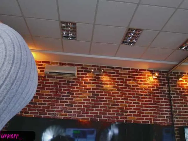 Live sex webcam photo for Tina-Turnerr #290884765