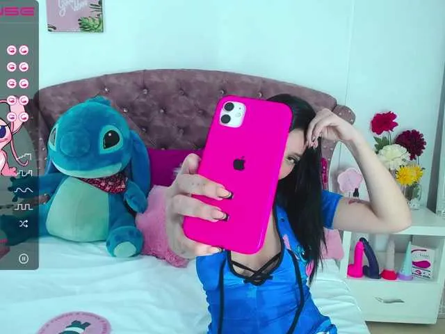 Live sex webcam photo for Tinafox2 #275154581