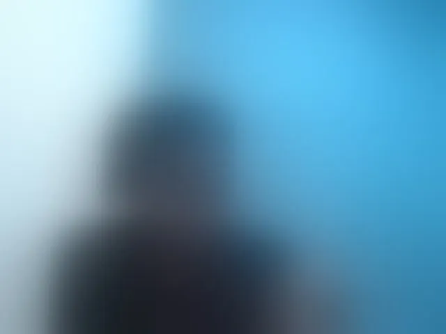 Live sex webcam photo for Tinah2 #294155410
