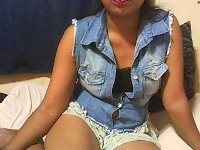 Live sex webcam photo for TinahForyh #273394189