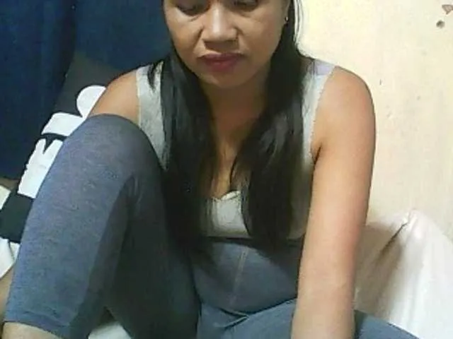 Live sex webcam photo for TinahForyh #273833195