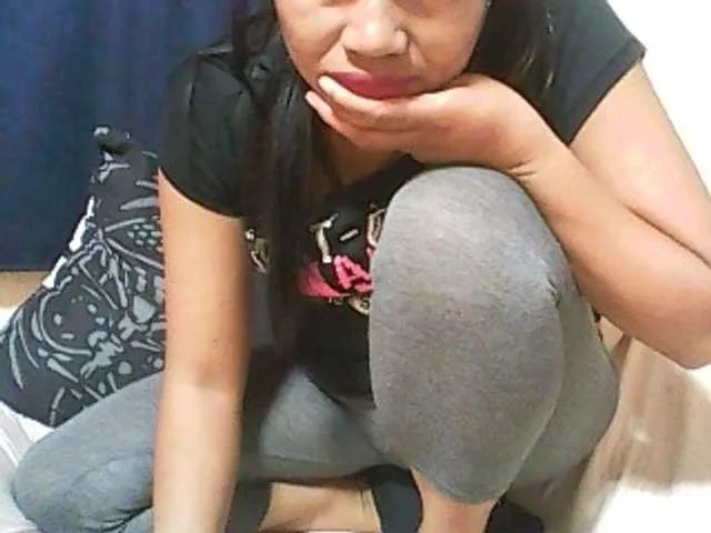 Live sex webcam photo for TinahForyh #273898225