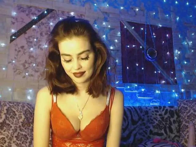 Live sex webcam photo for Tinellia #290822630