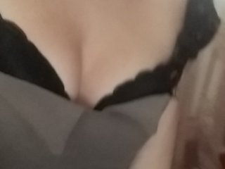 Live sex webcam photo for Tinkaaa #124176681