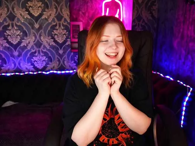 Live sex webcam photo for TinkerBelll #275564470