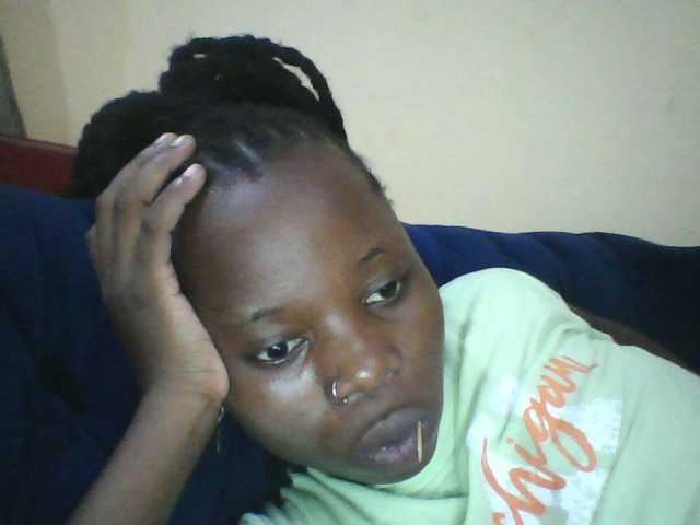 Live sex webcam photo for Tinnysweet #277173442