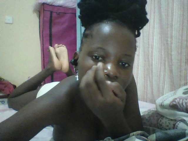 Live sex webcam photo for Tinnysweet #277343177