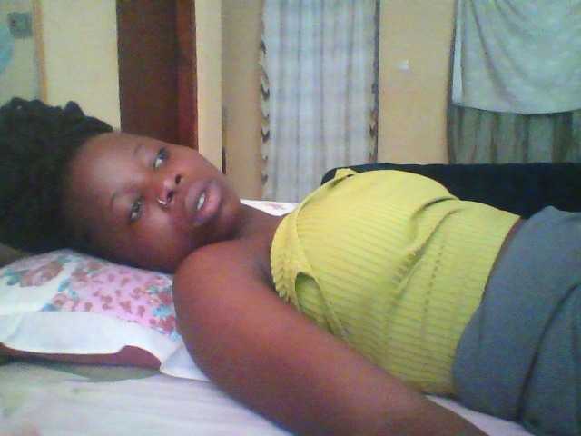 Live sex webcam photo for Tinnysweet #277365892