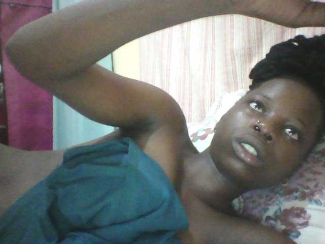 Live sex webcam photo for Tinnysweet #277376624