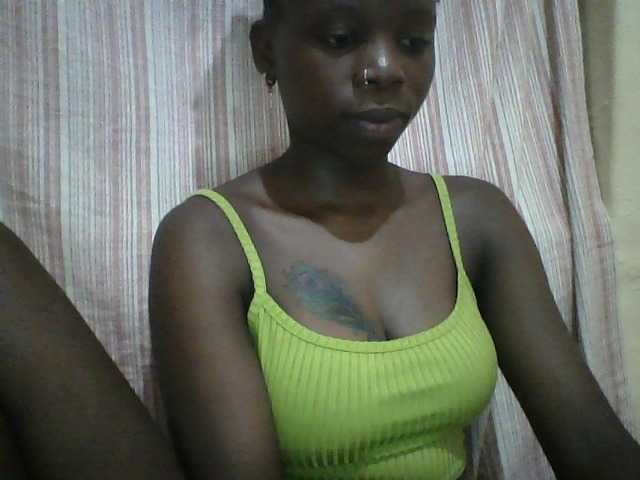 Live sex webcam photo for Tinnysweet #277463337