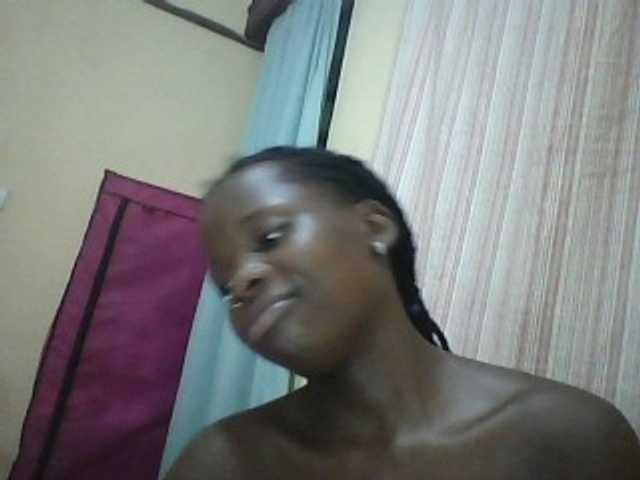 Live sex webcam photo for Tinnysweet #277503208