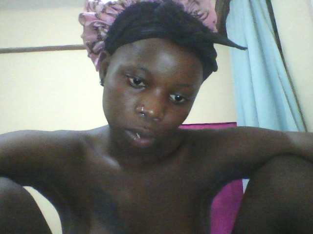 Live sex webcam photo for Tinnysweet #277542797