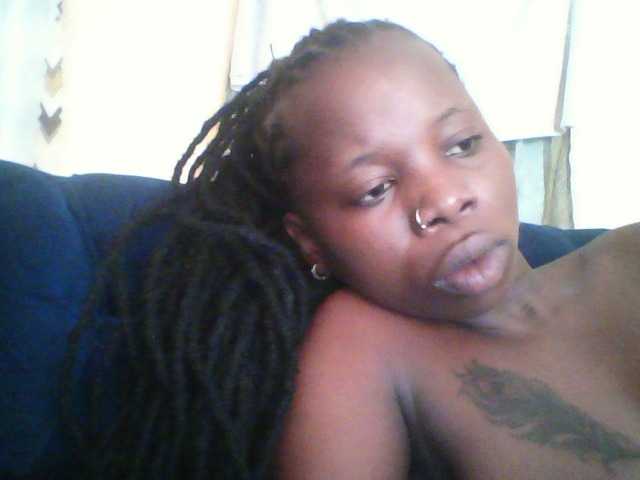 Live sex webcam photo for Tinnysweet #277601224