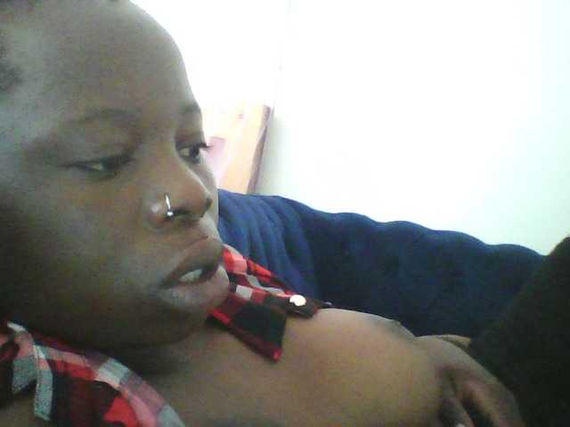 Live sex webcam photo for Tinnysweet #277976872