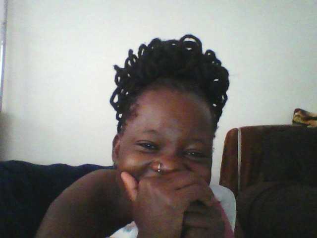 Live sex webcam photo for Tinnysweet #277990425