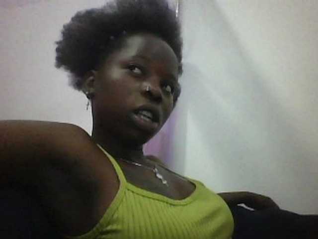 Live sex webcam photo for Tinnysweet #278005393