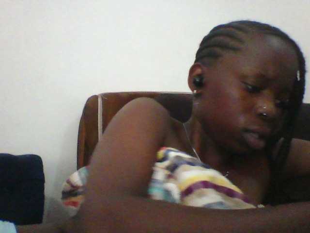 Live sex webcam photo for Tinnysweet #278047433